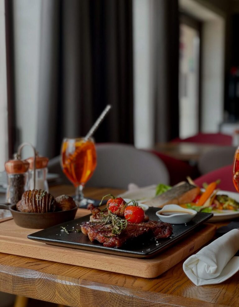 WhatsApp Image 2025-11-26 at 18.12.53 (1)